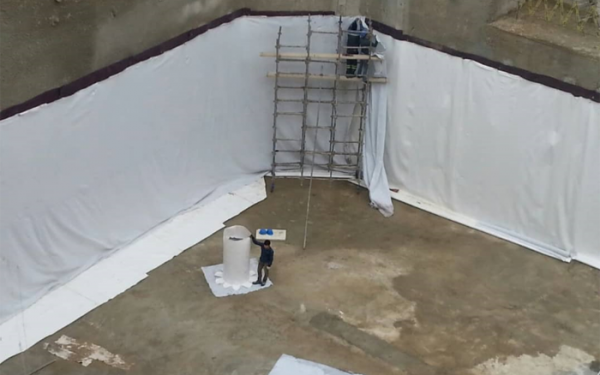 Buildings foundation lining Sohanak in Tehran